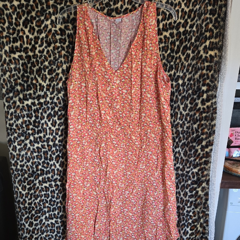 Old Navy Coral Floral V-Neck Summer Dress